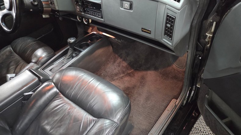 1993 GMC Typhoon 52