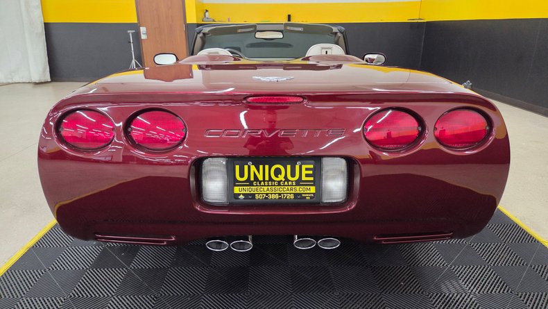 2003 Chevrolet Corvette 50th Anniversary 10