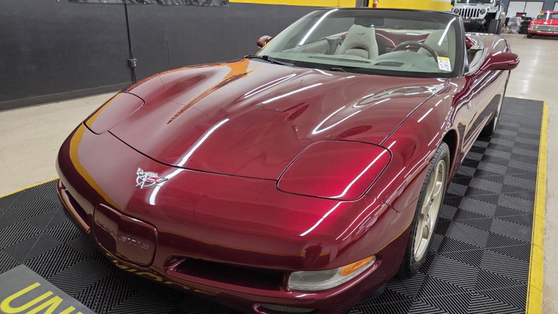 2003 Chevrolet Corvette 50th Anniversary 22