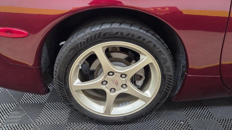 2003 Chevrolet Corvette 50th Anniversary 97