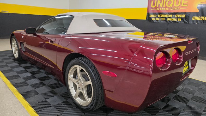 2003 Chevrolet Corvette 50th Anniversary 43