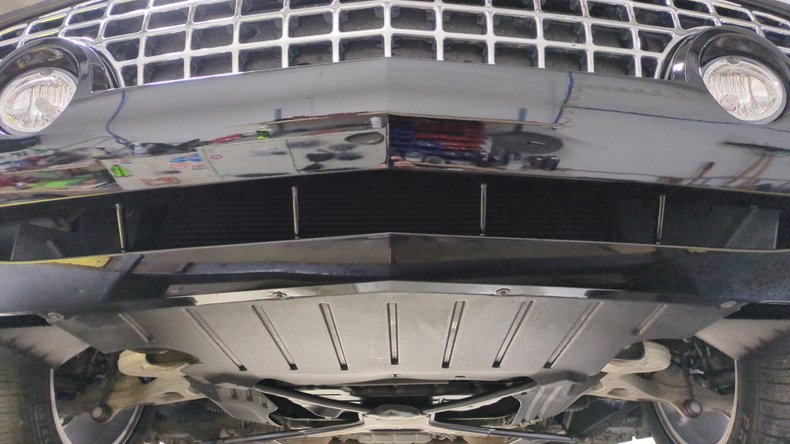 2005 Ford Thunderbird 114