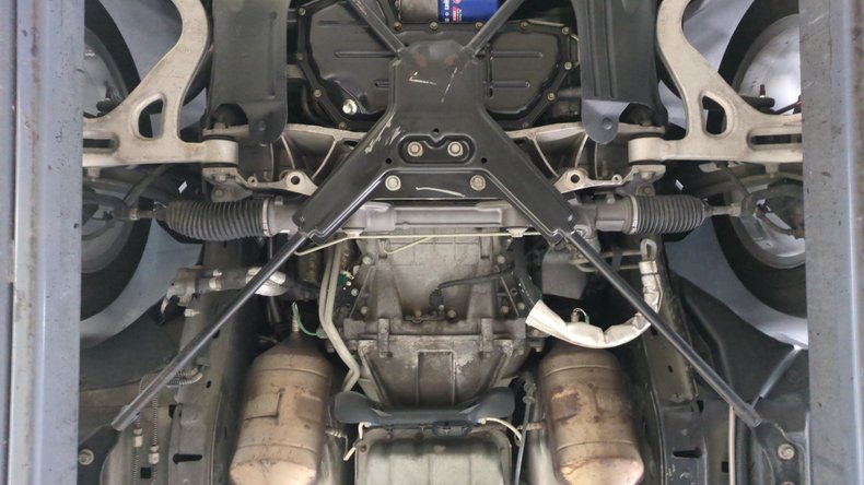 2005 Ford Thunderbird 134