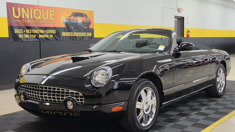 2005 Ford Thunderbird 2