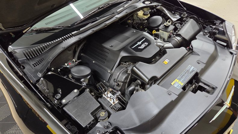 2005 Ford Thunderbird 91