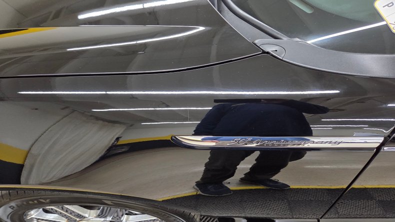 2005 Ford Thunderbird 112