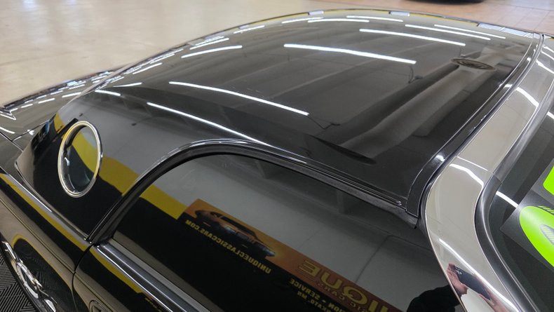 2005 Ford Thunderbird 52