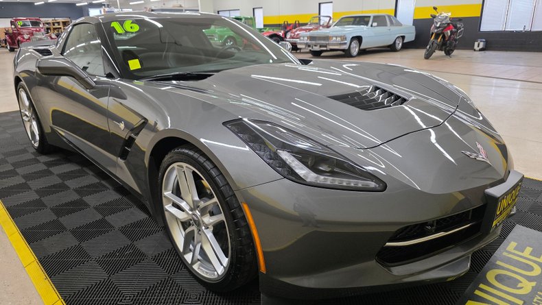 2016 Chevrolet Corvette Stingray 20