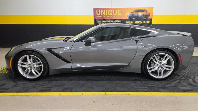 2016 Chevrolet Corvette Stingray 24