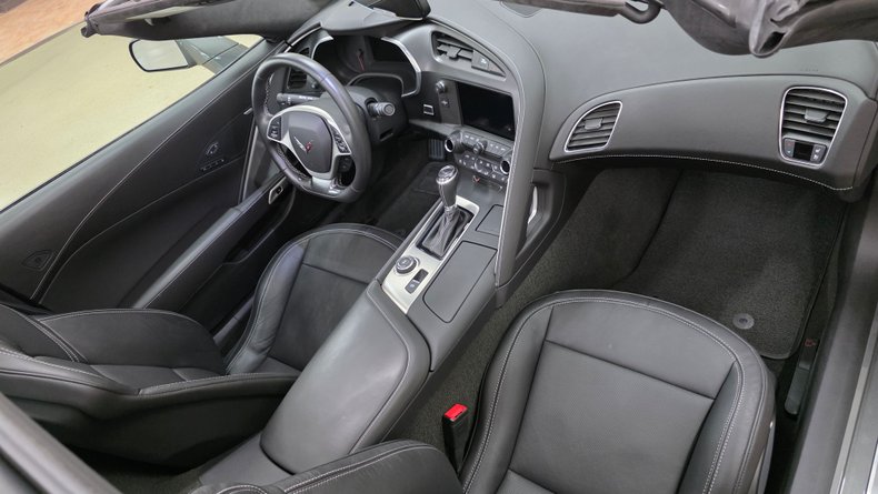 2016 Chevrolet Corvette Stingray 73