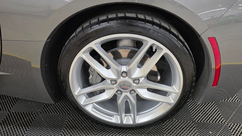 2016 Chevrolet Corvette Stingray 102