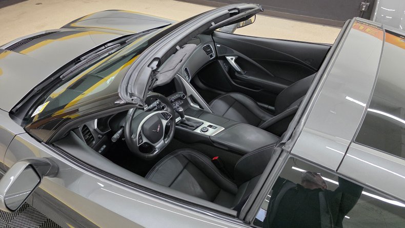 2016 Chevrolet Corvette Stingray 28