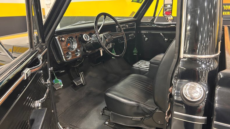 1972 Chevrolet C10 13