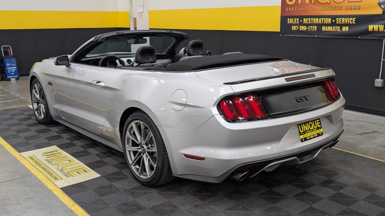 2017 Ford Mustang GT 5.0 4