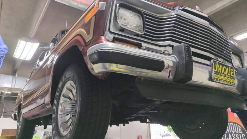 1984 Jeep Grand Wagoneer 96