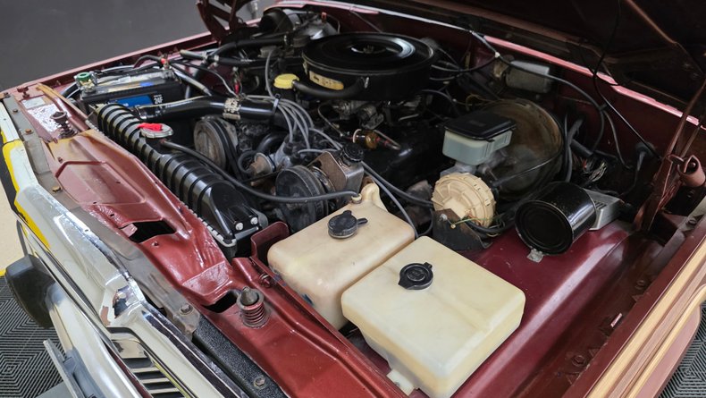 1984 Jeep Grand Wagoneer 77