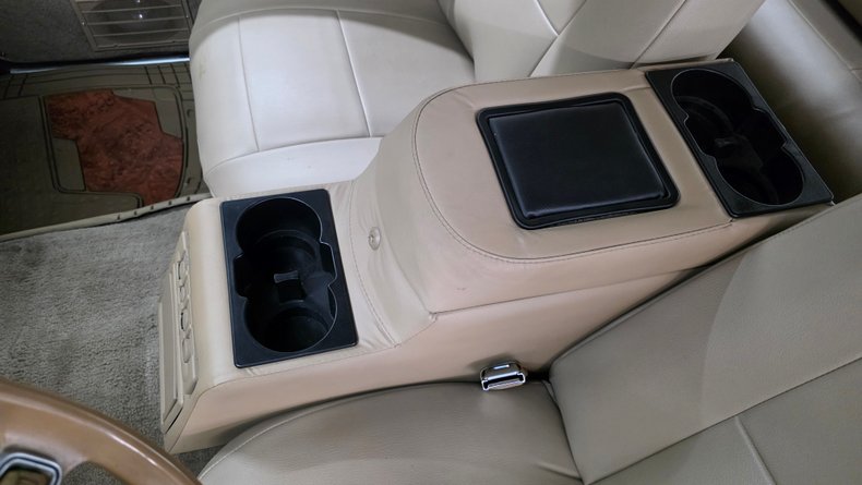 1984 Jeep Grand Wagoneer 42