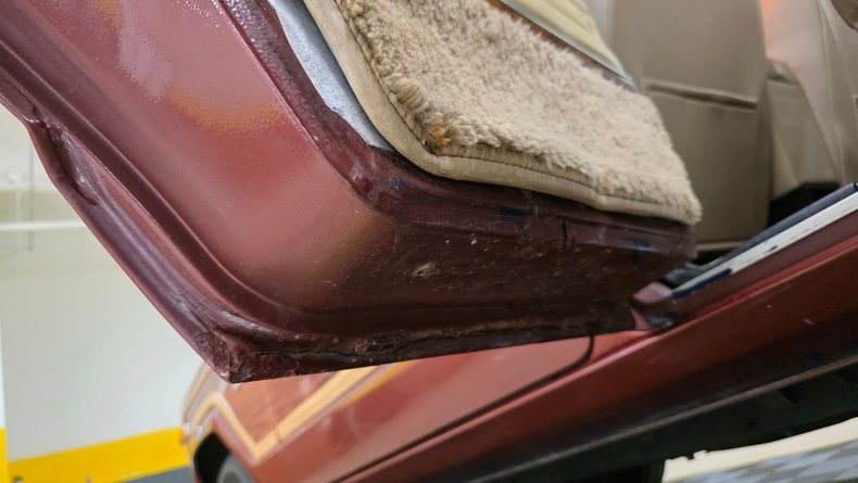1984 Jeep Grand Wagoneer 57