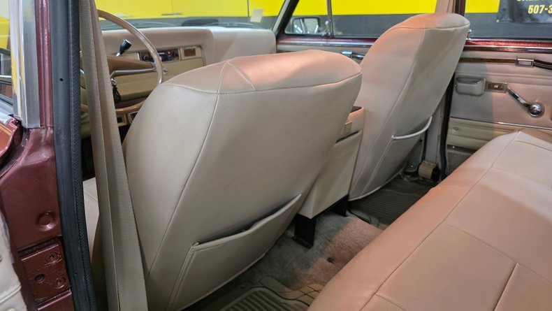 1984 Jeep Grand Wagoneer 60