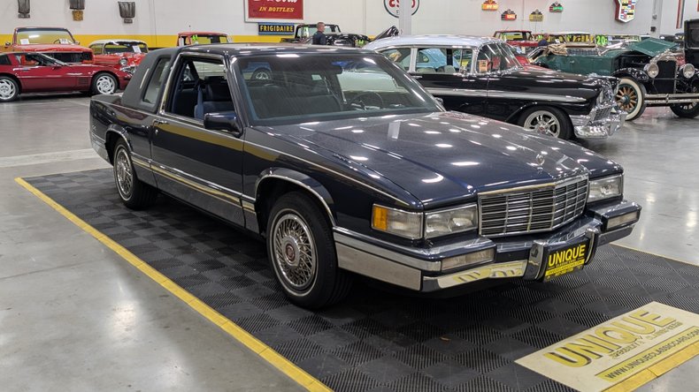1992 Cadillac COUPE DE VILLE 2