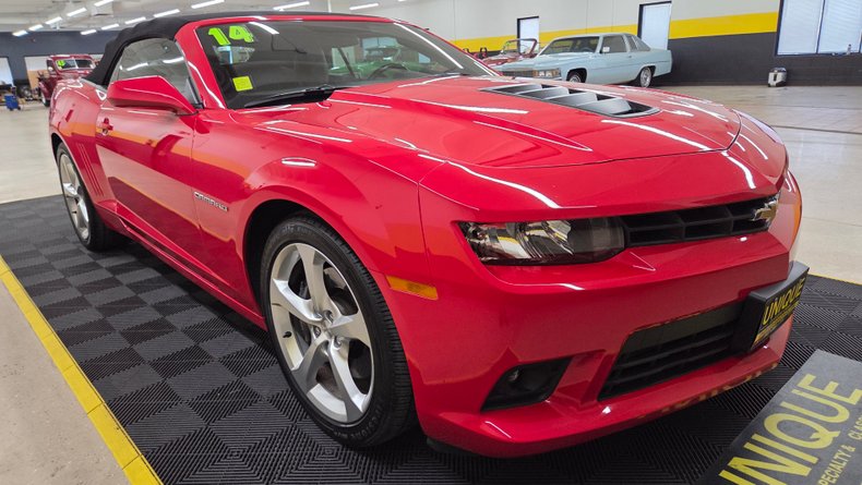 2014 Chevrolet Camaro 32