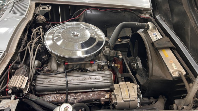 1965 Chevrolet Corvette 10