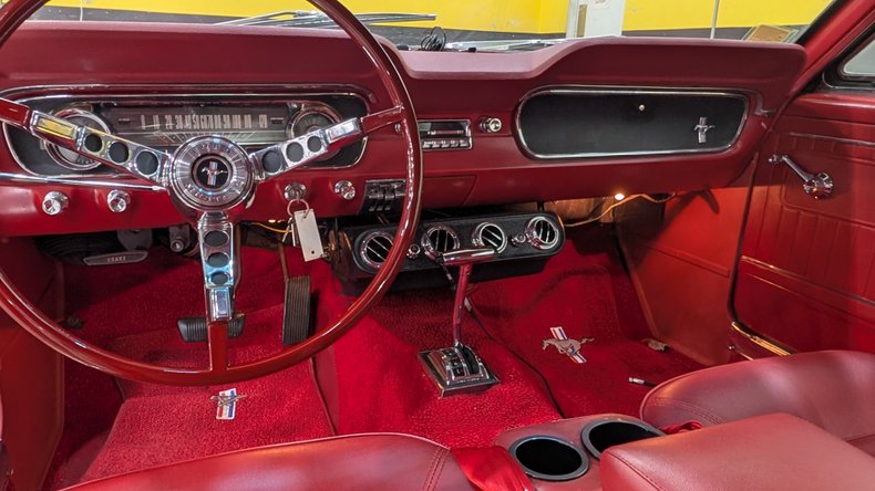 1965 Ford Mustang 8