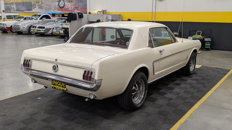 1965 Ford Mustang 3