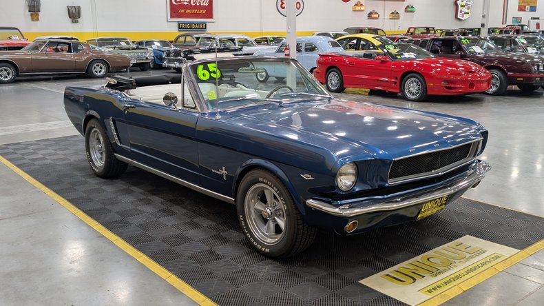 1965 Ford Mustang 3