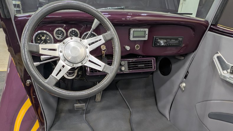1934 Ford Cabriolet 8