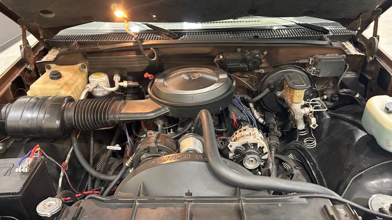 1988 Chevrolet Silverado C1500 9