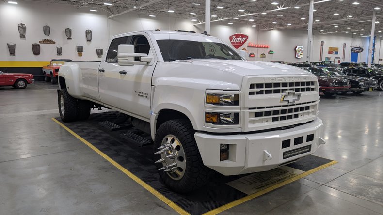 2020 Chevrolet Silverado 5500 2