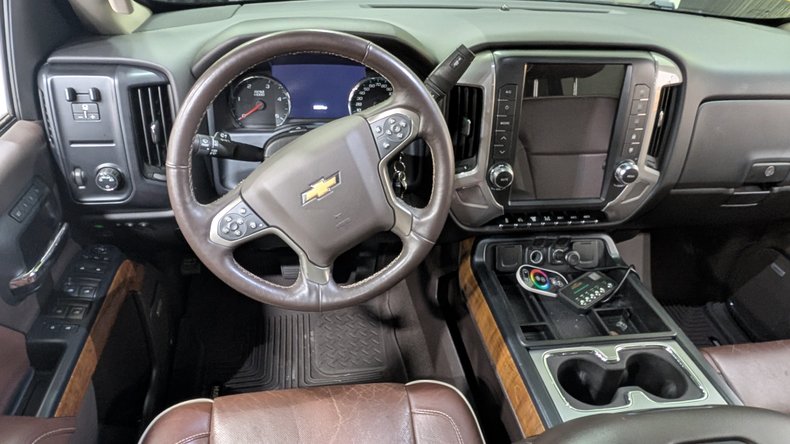 2020 Chevrolet Silverado 5500 9