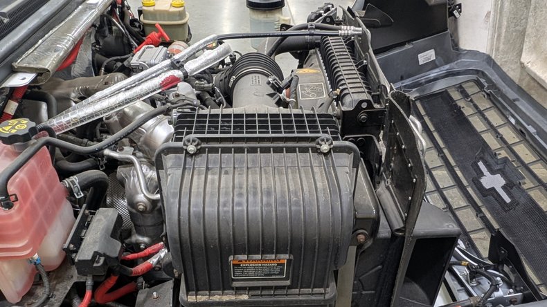 2020 Chevrolet Silverado 5500 11