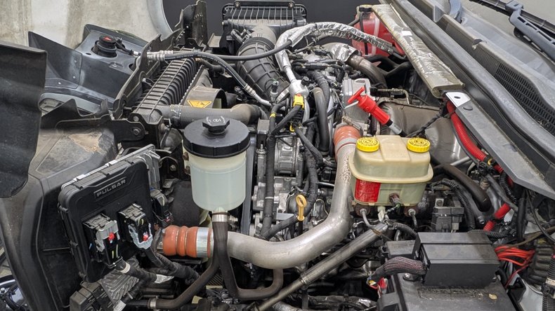 2020 Chevrolet Silverado 5500 10