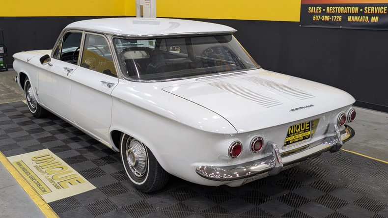 1962 Chevrolet Corvair 4