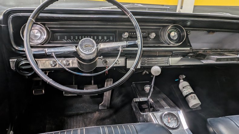 1965 Chevrolet Impala 8