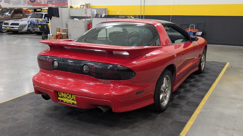 2002 Pontiac Firebird 3