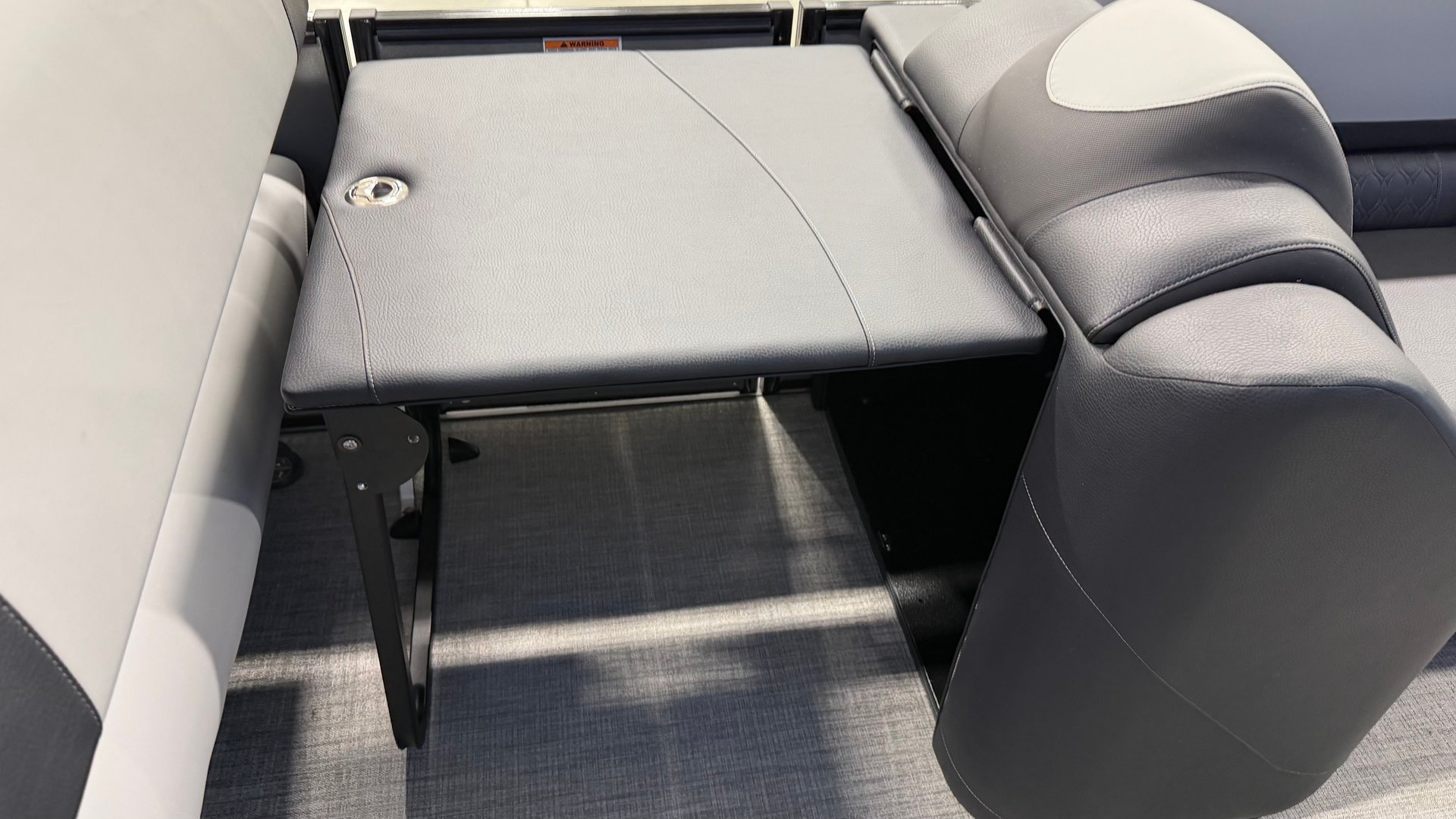For Sale 2026 Avalon Catalina 2585 Entertainer Platinum Edition