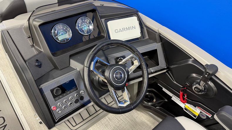 For Sale 2026 Avalon Catalina 2585 Entertainer Platinum Edition