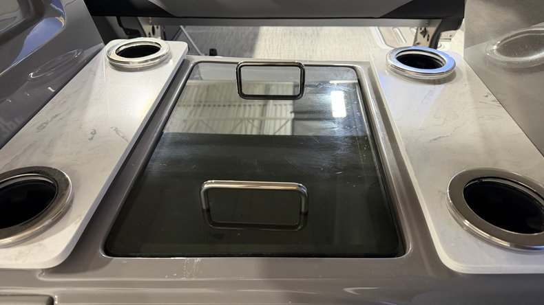 For Sale 2026 Avalon Catalina 2585 Entertainer Platinum Edition