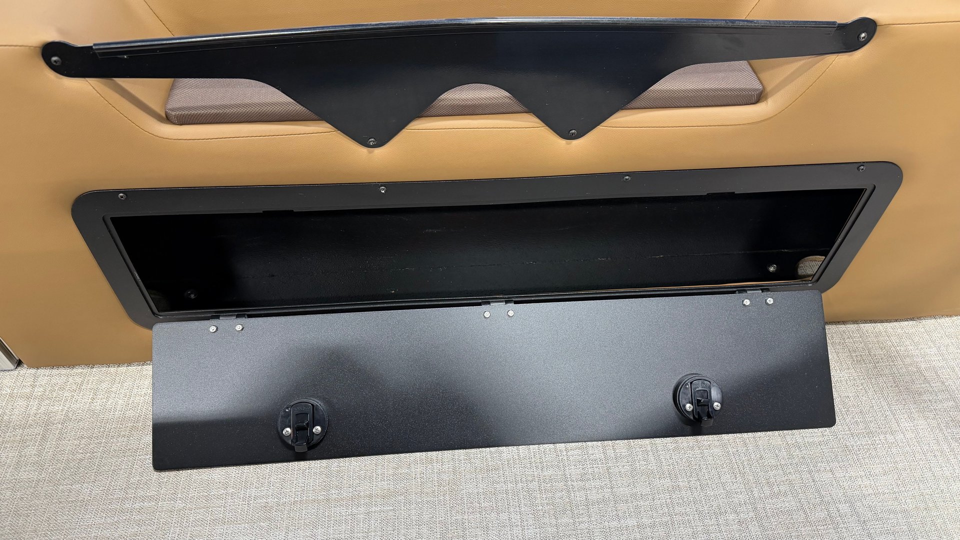 For Sale 2027 Avalon Venture 2185 VRB