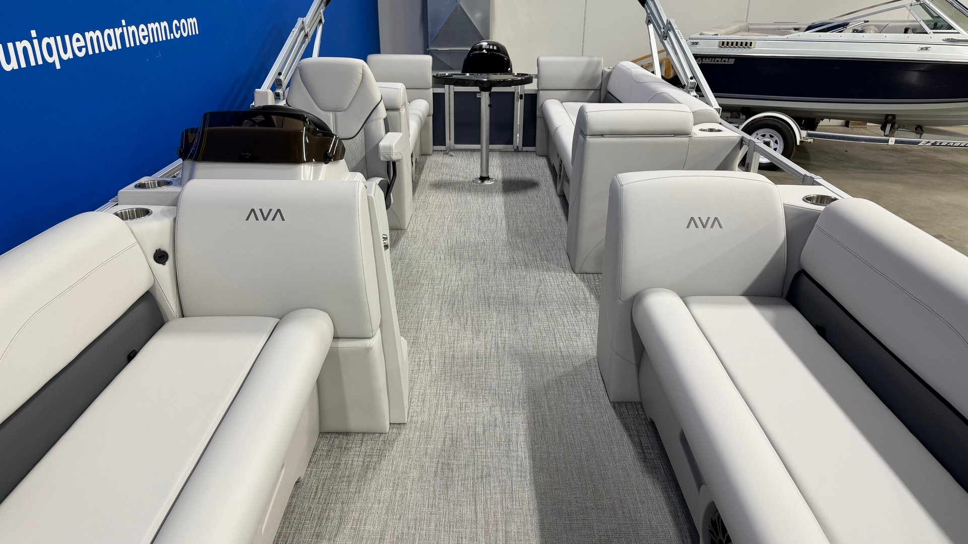 For Sale 2027 Avalon VLS 2380 Quad Lounger