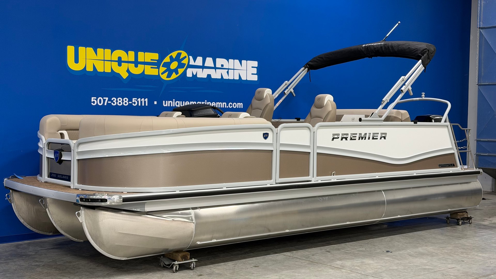 2027 premier solaris 230 rl cl