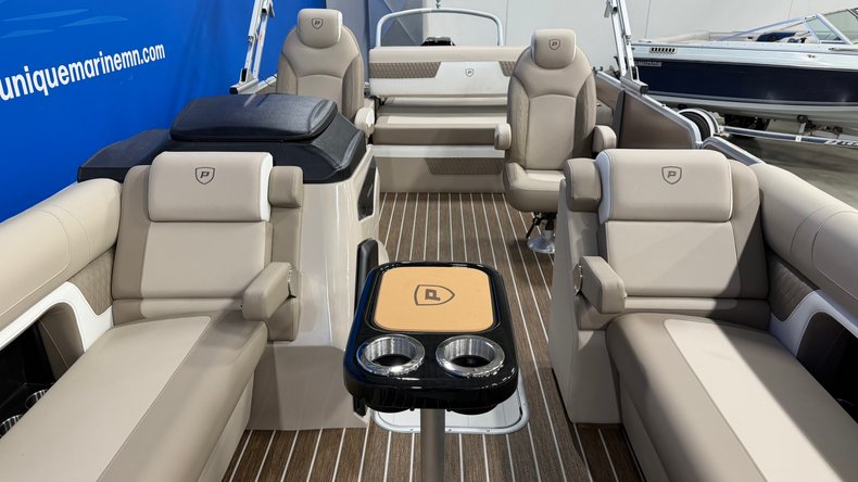 For Sale 2027 Premier Solaris 230 RL-CL