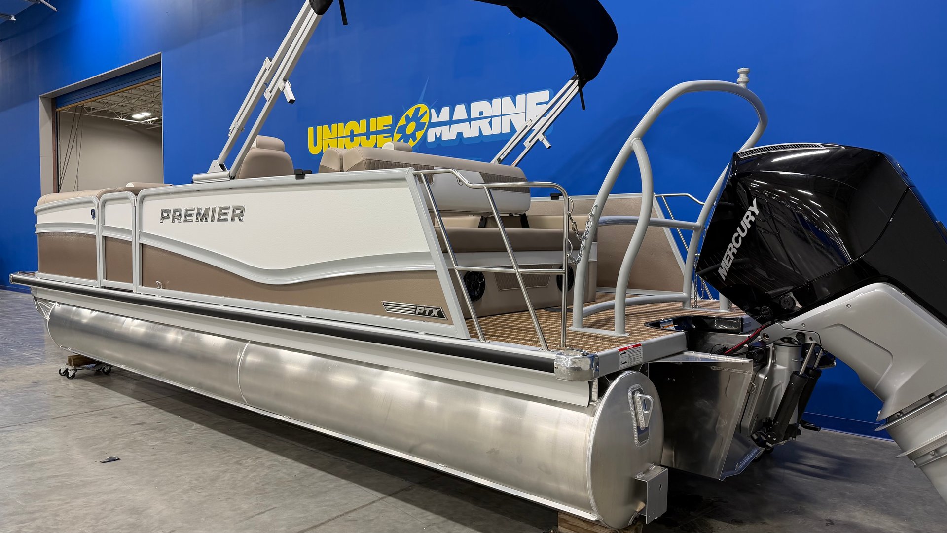 For Sale 2027 Premier Solaris 230 RL-CL