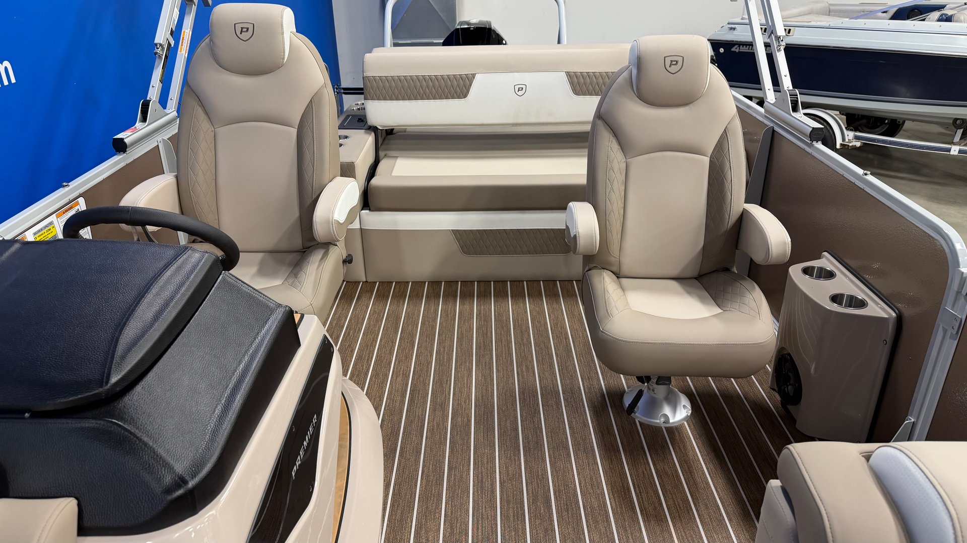 For Sale 2027 Premier Solaris 230 RL-CL