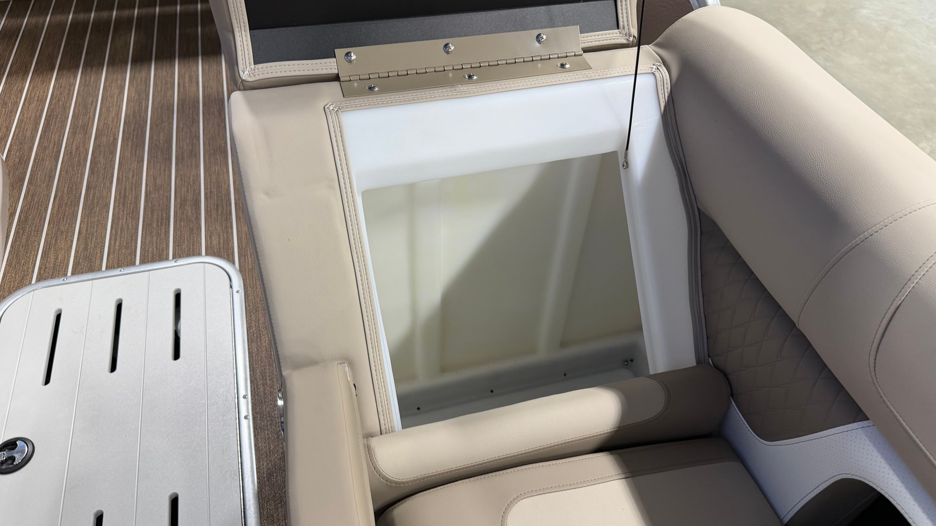 For Sale 2027 Premier Solaris 230 RL-CL