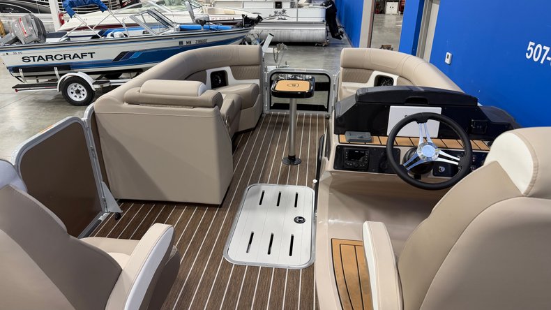 For Sale 2027 Premier Solaris 230 RL-CL
