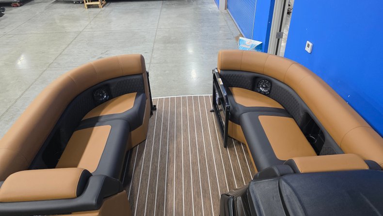 For Sale 2027 Premier Sunsation 210 RF-CL